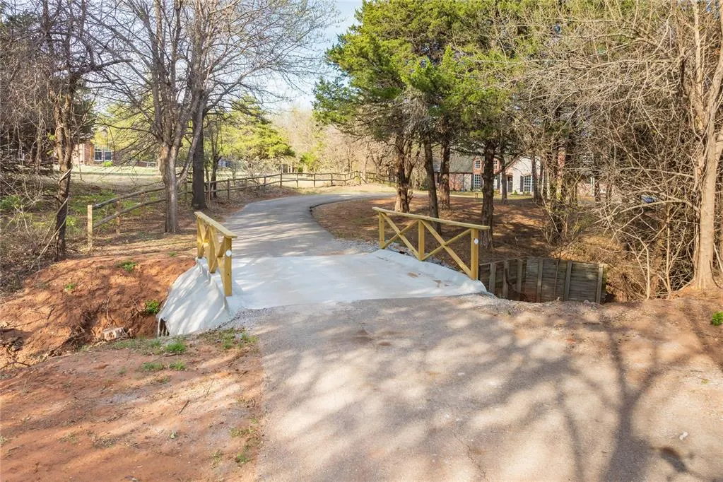 Photo 47 — 10212 Fawn Trail Road, Mustang, OK 73064