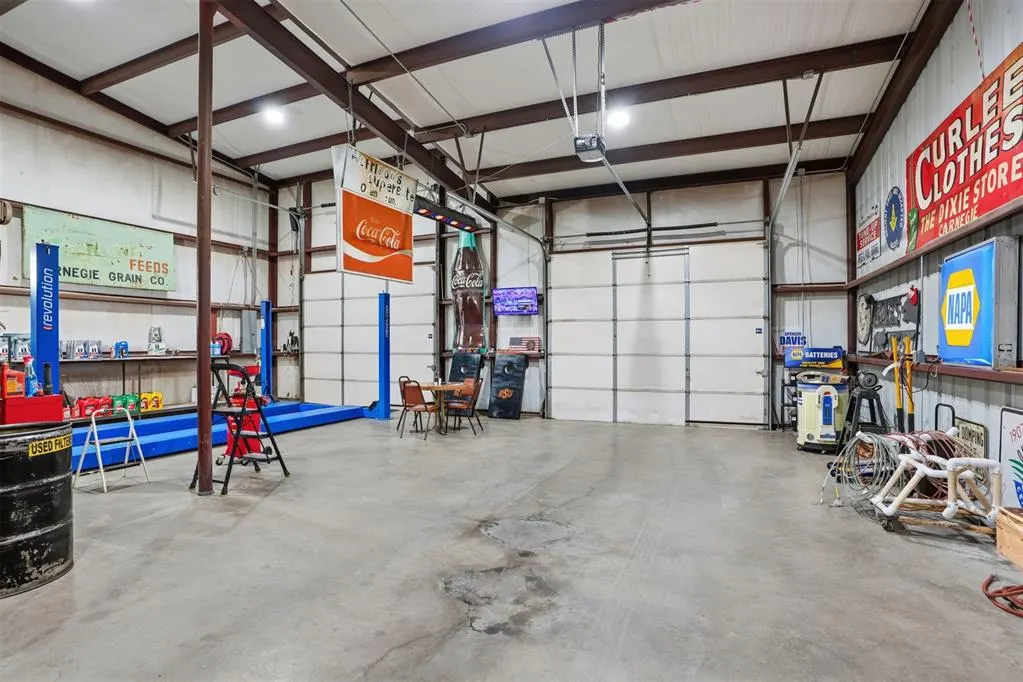 Photo 27 — 120 N Carnegie Street, Carnegie, OK 73015