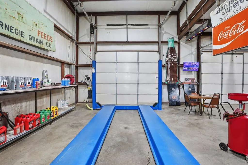 Photo 29 — 120 N Carnegie Street, Carnegie, OK 73015