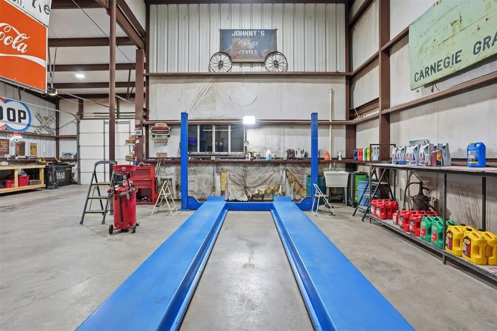 Photo 32 — 120 N Carnegie Street, Carnegie, OK 73015