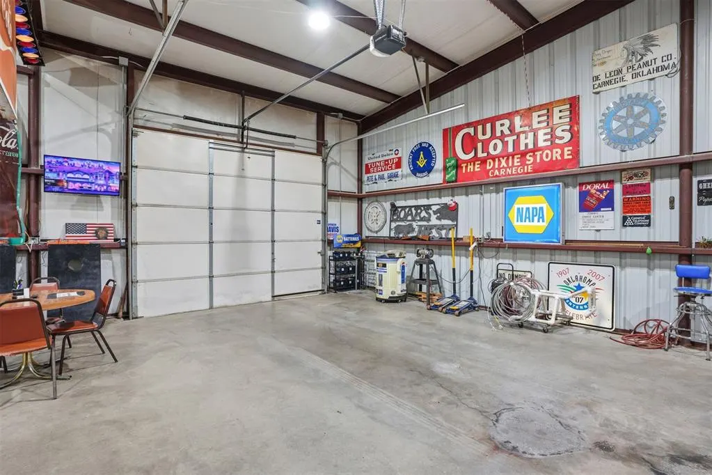 Photo 34 — 120 N Carnegie Street, Carnegie, OK 73015