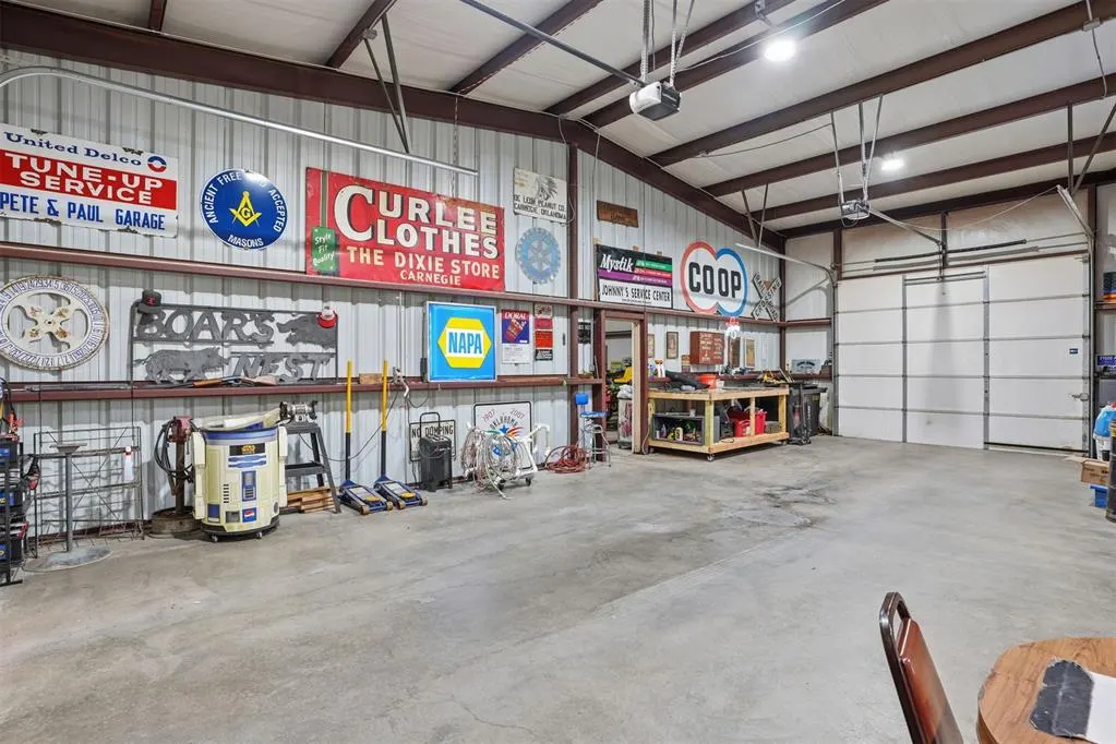 Photo 37 — 120 N Carnegie Street, Carnegie, OK 73015