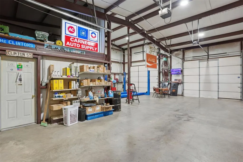 Photo 40 — 120 N Carnegie Street, Carnegie, OK 73015