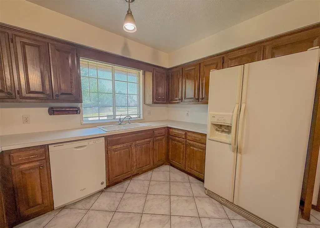 Photo 17 — 3908 NW 68th Street, Oklahoma City, OK 73116