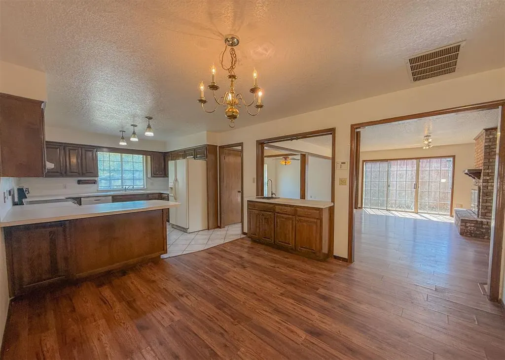 Photo 19 — 3908 NW 68th Street, Oklahoma City, OK 73116