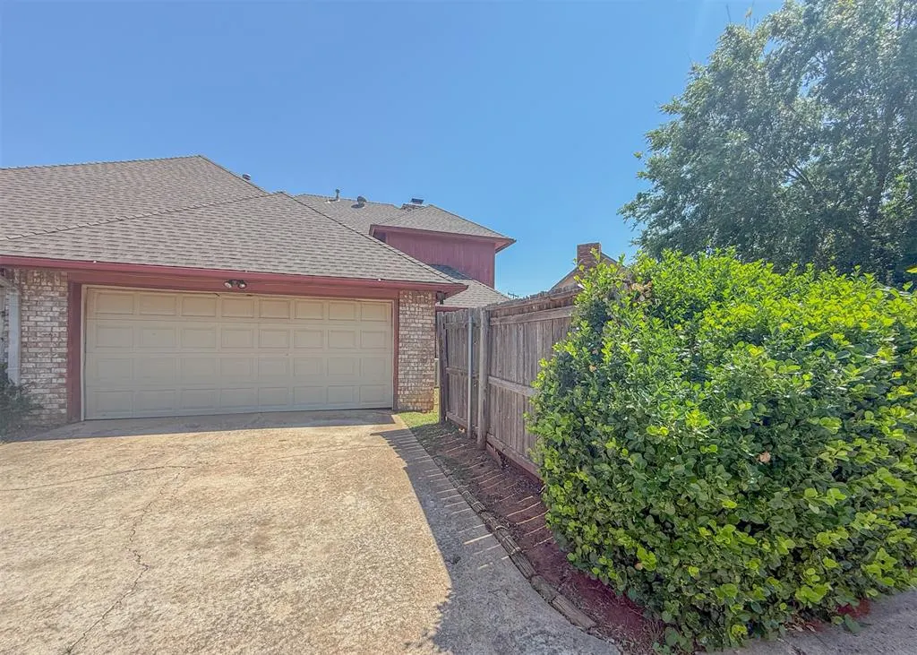 Photo 36 — 3908 NW 68th Street, Oklahoma City, OK 73116