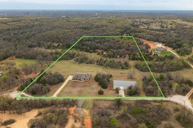 Photo 2 — 10060 E Stella Acres Lane, Oklahoma City, OK 73165