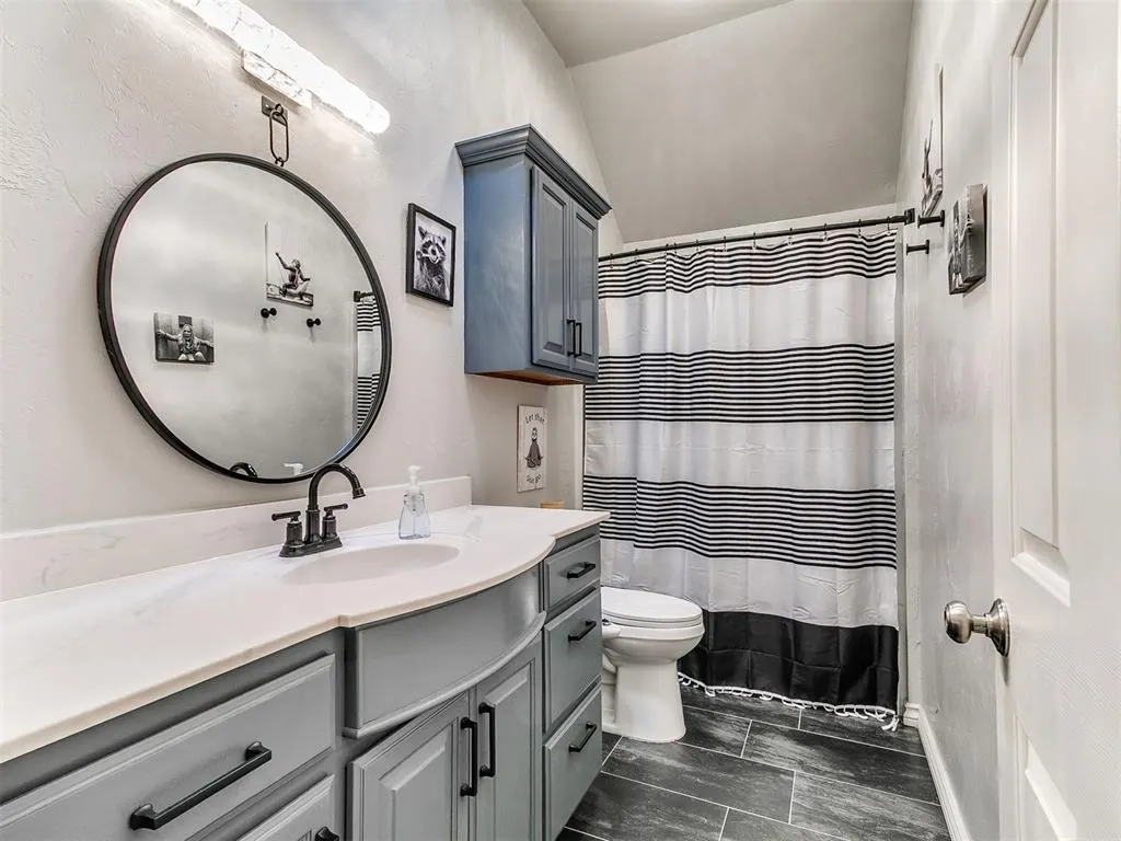 Photo 15 — 10801 NW 118th Place, Yukon, OK 73099