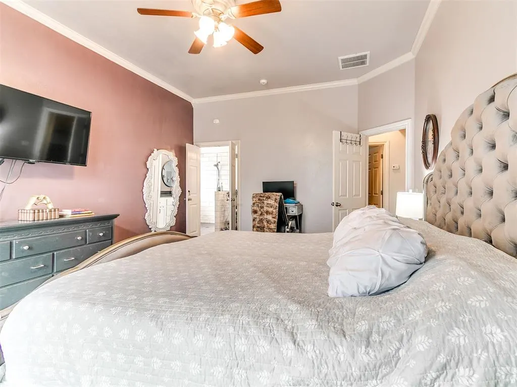 Photo 18 — 10801 NW 118th Place, Yukon, OK 73099