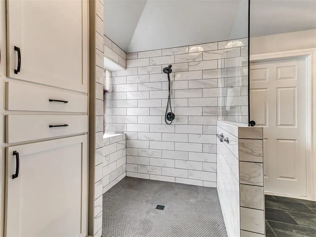 Photo 19 — 10801 NW 118th Place, Yukon, OK 73099
