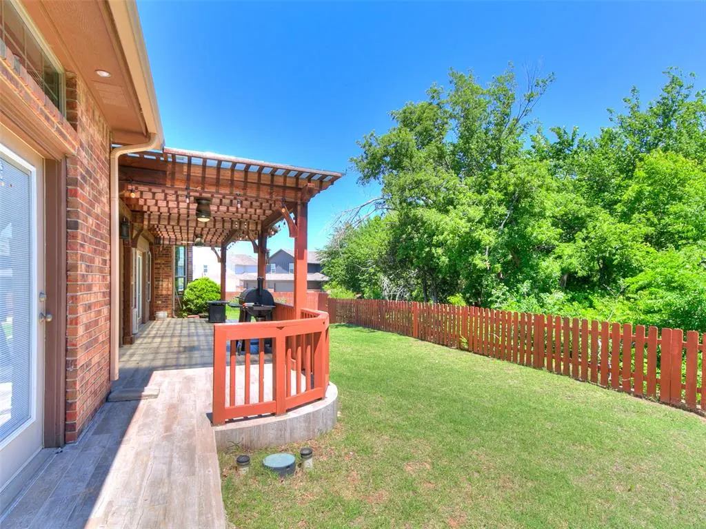 Photo 27 — 10801 NW 118th Place, Yukon, OK 73099