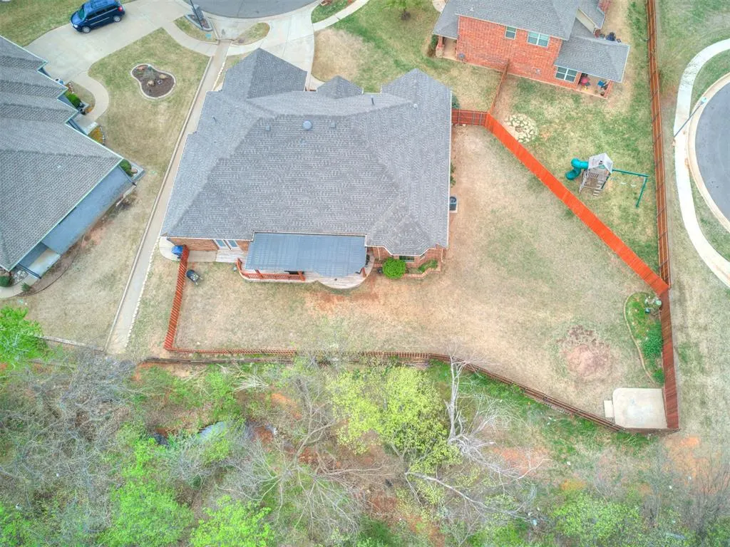 Photo 36 — 10801 NW 118th Place, Yukon, OK 73099