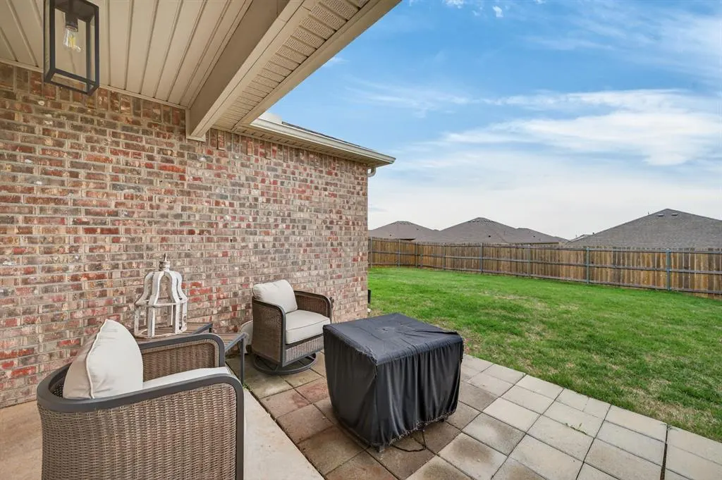 Photo 23 — 11613 NW 95th Street, Yukon, OK 73099