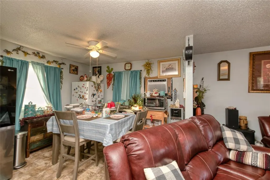 Photo 10 — 621 Clifford Avenue, Eakly, OK 73033