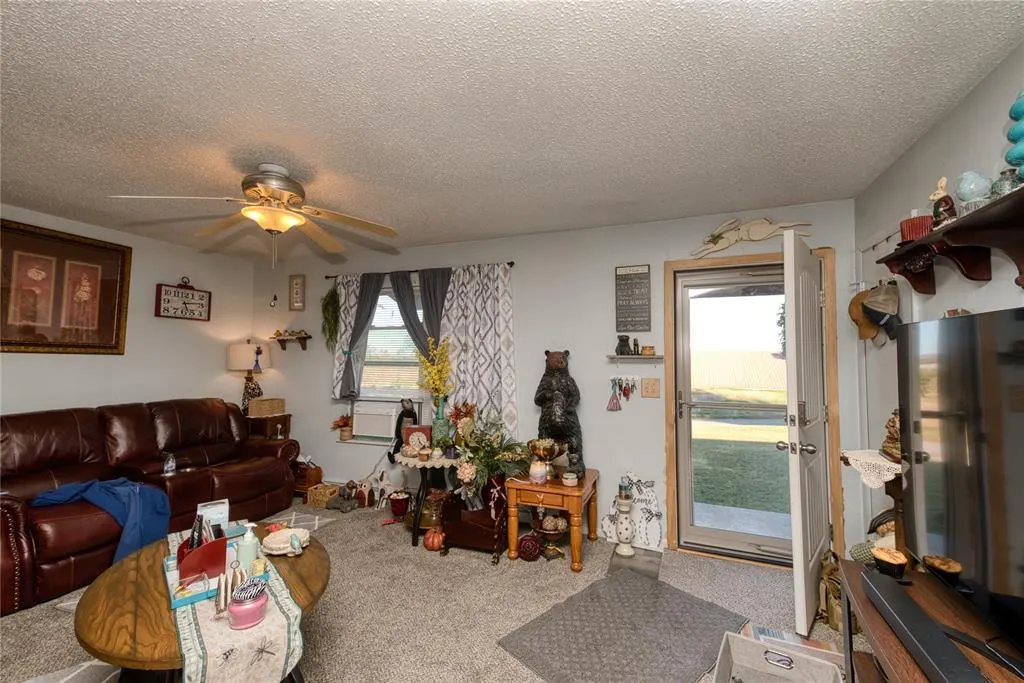 Photo 11 — 621 Clifford Avenue, Eakly, OK 73033