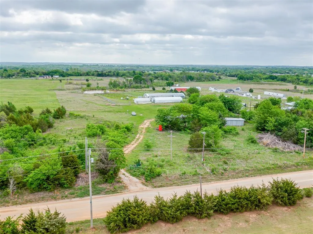 Photo 13 — 28725 Johnson Road, Maud, OK 74854