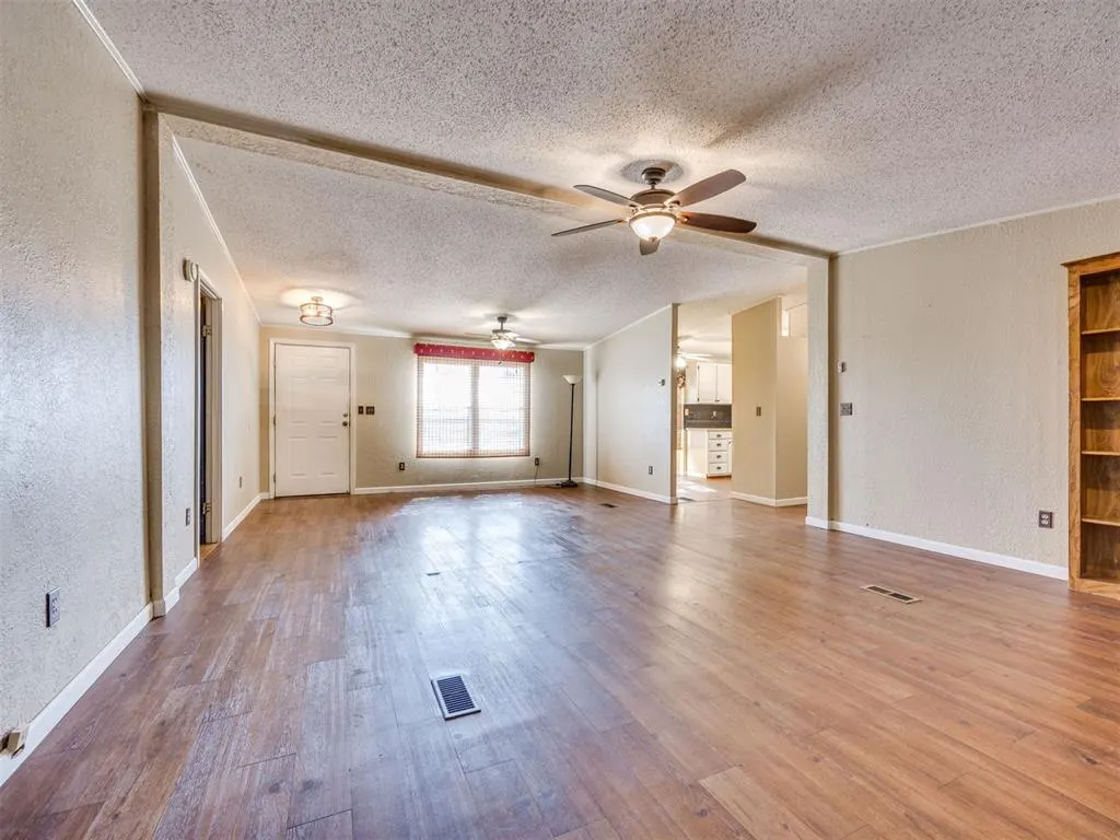 Photo 12 — 4200 SE 89th Street, Oklahoma City, OK 73135