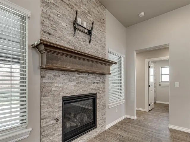 Photo 8 — 8401 Hazelwood Way, Edmond, OK 73034