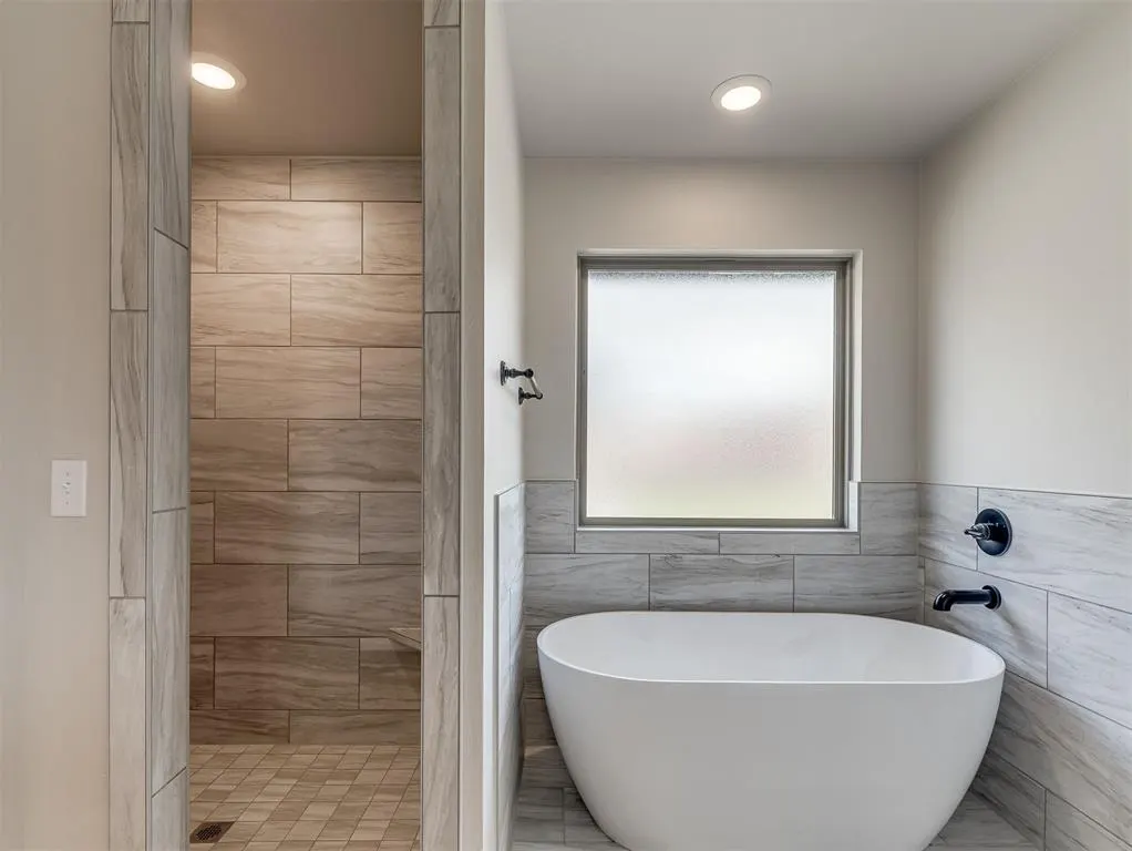 Photo 26 — 8401 Hazelwood Way, Edmond, OK 73034
