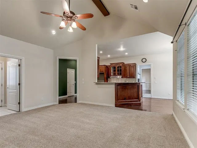 Photo 6 — 1501 Inwood Circle, Edmond, OK 73013