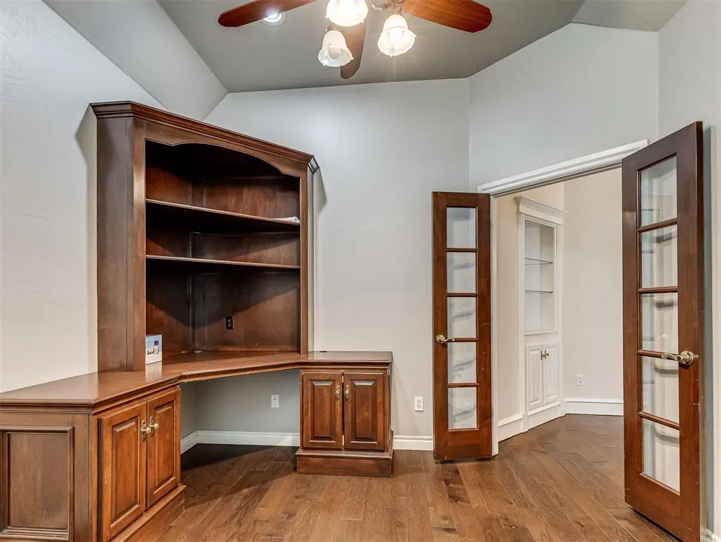 Photo 19 — 1501 Inwood Circle, Edmond, OK 73013