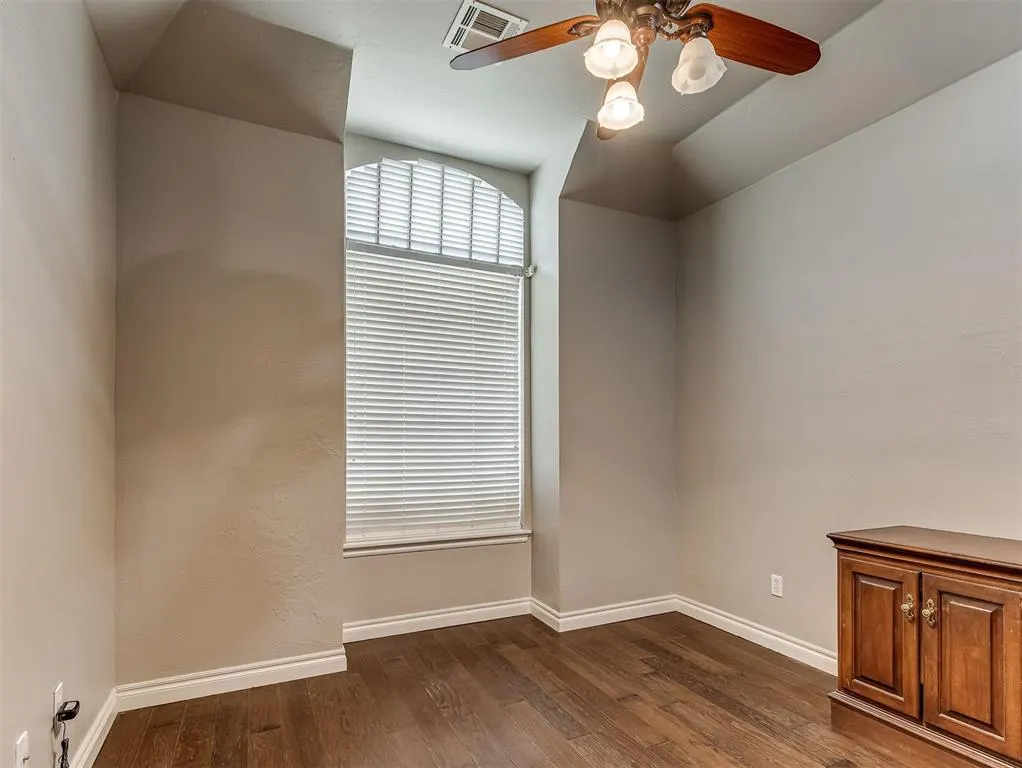 Photo 20 — 1501 Inwood Circle, Edmond, OK 73013