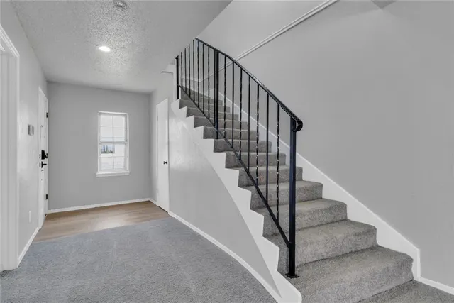 Photo 4 — 11329 N May Avenue, Oklahoma City, OK 73120