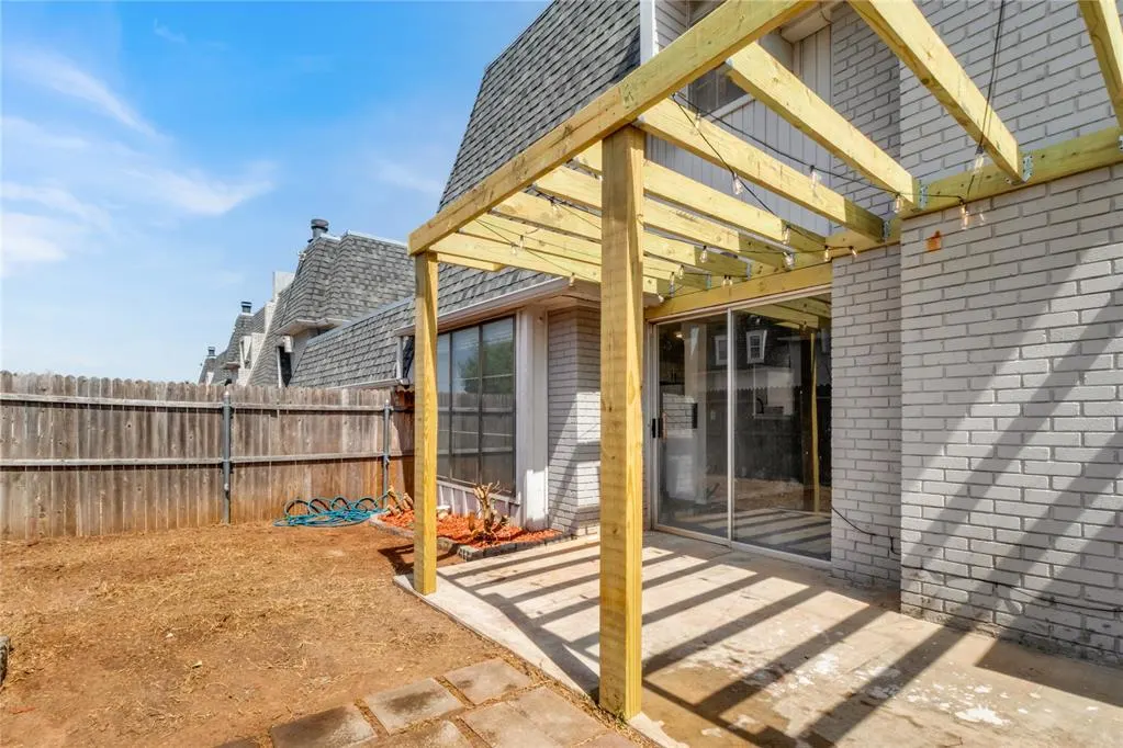 Photo 38 — 11329 N May Avenue, Oklahoma City, OK 73120
