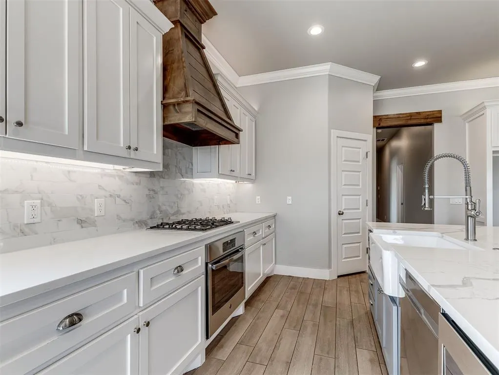 Photo 12 — 16404 Brookefield Drive, Edmond, OK 73013