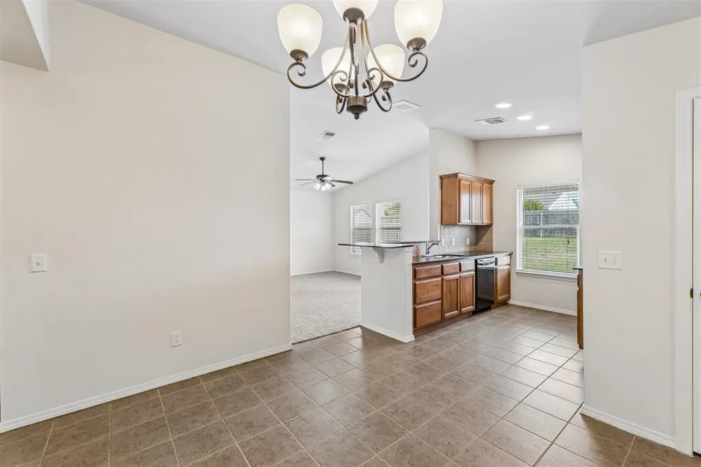 Photo 9 — 1621 NW 144th Terrace, Edmond, OK 73013