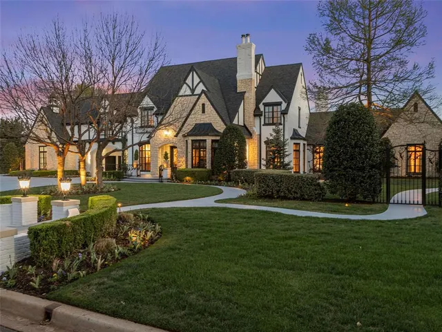 Photo 5 — 5100 Wisteria Drive, Oklahoma City, OK 73142