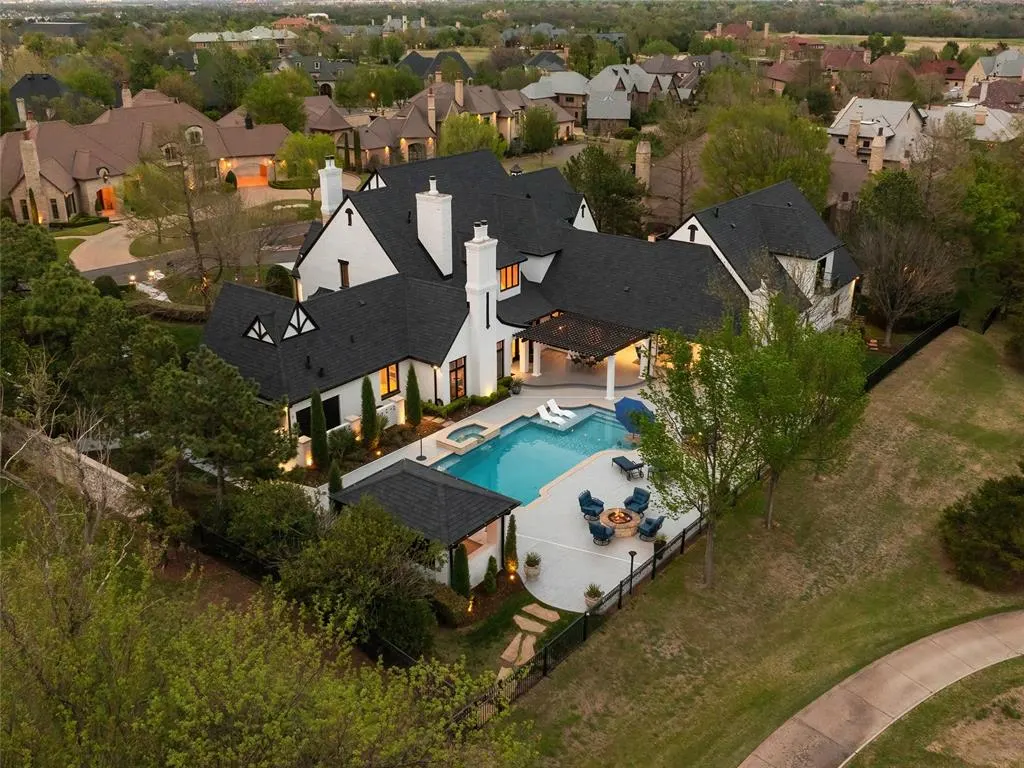Photo 6 — 5100 Wisteria Drive, Oklahoma City, OK 73142