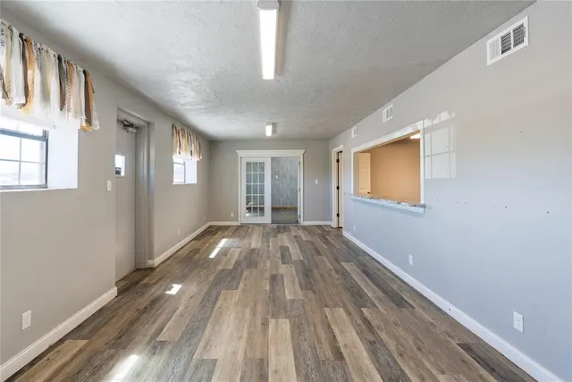 Photo 8 — 14 Oak Drive, Shawnee, OK 74804