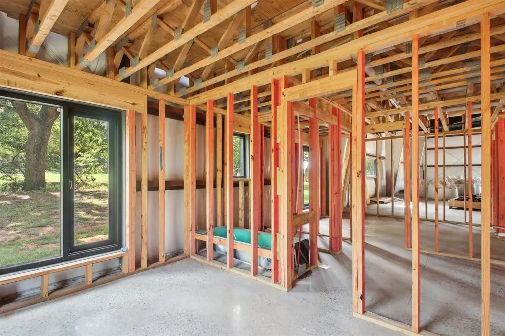 Photo 17 — 4011 S Western Avenue, Norman, OK 73072