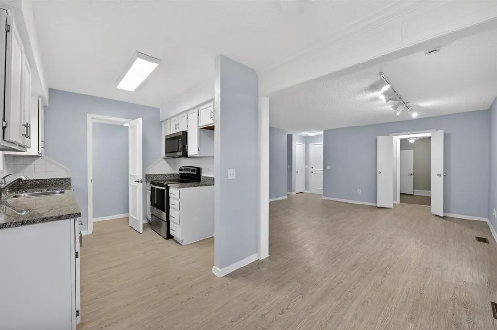 Photo 6 — 1400 Pennington Avenue, Edmond, OK 73012