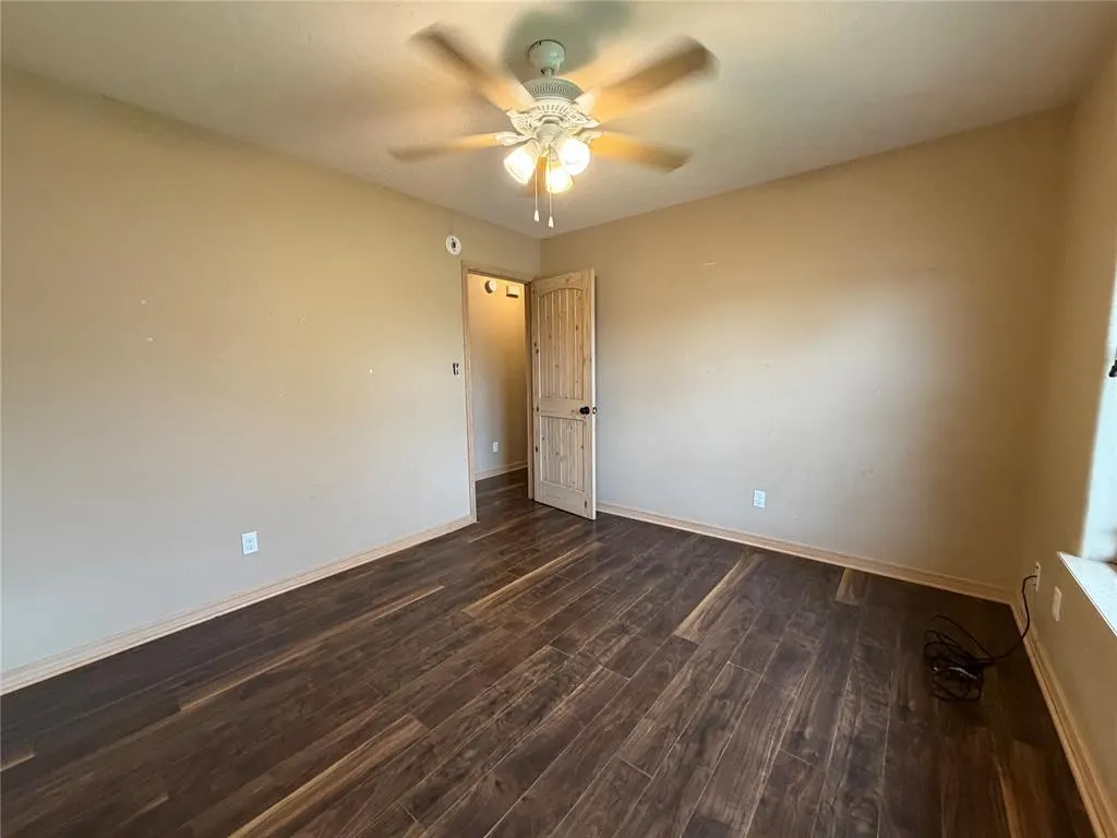 Photo 22 — 904 4th Street, Maysville, OK 73057