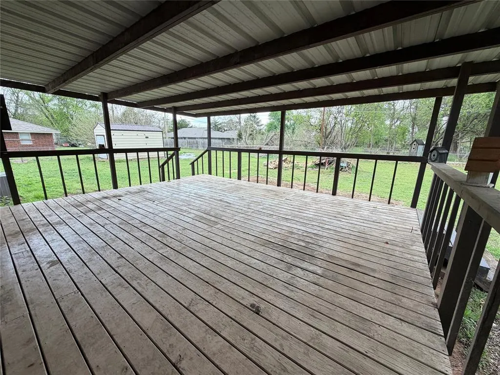 Photo 28 — 904 4th Street, Maysville, OK 73057