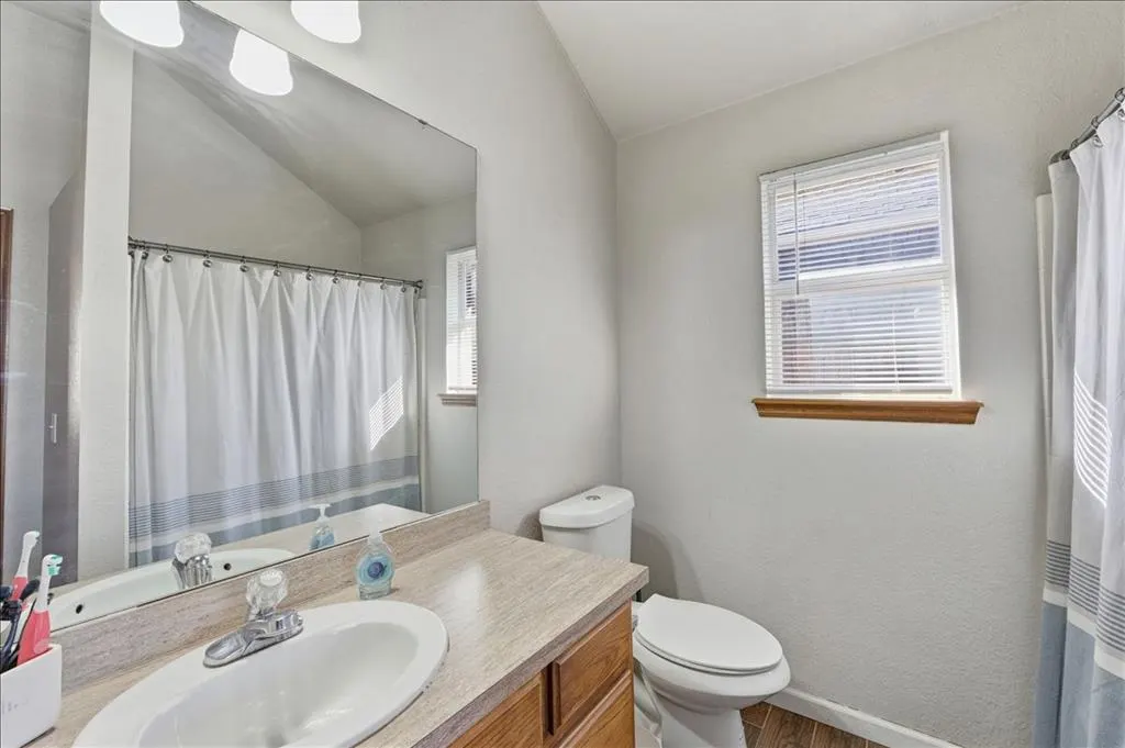 Photo 13 — 10304 Lighthouse Court, Oklahoma City, OK 73159