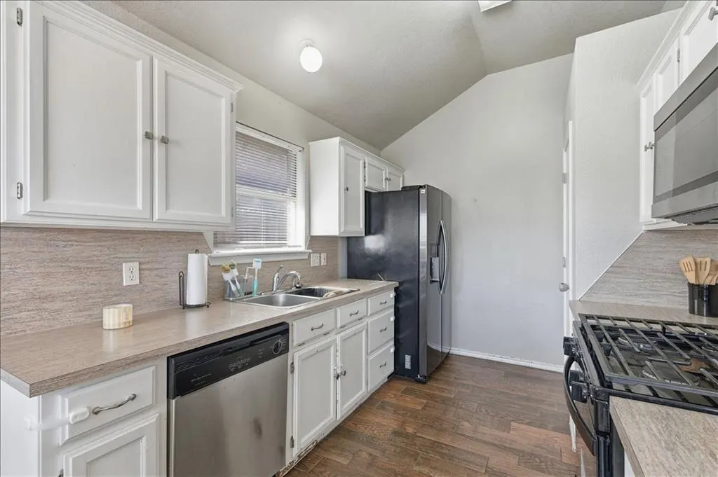 Photo 15 — 10304 Lighthouse Court, Oklahoma City, OK 73159