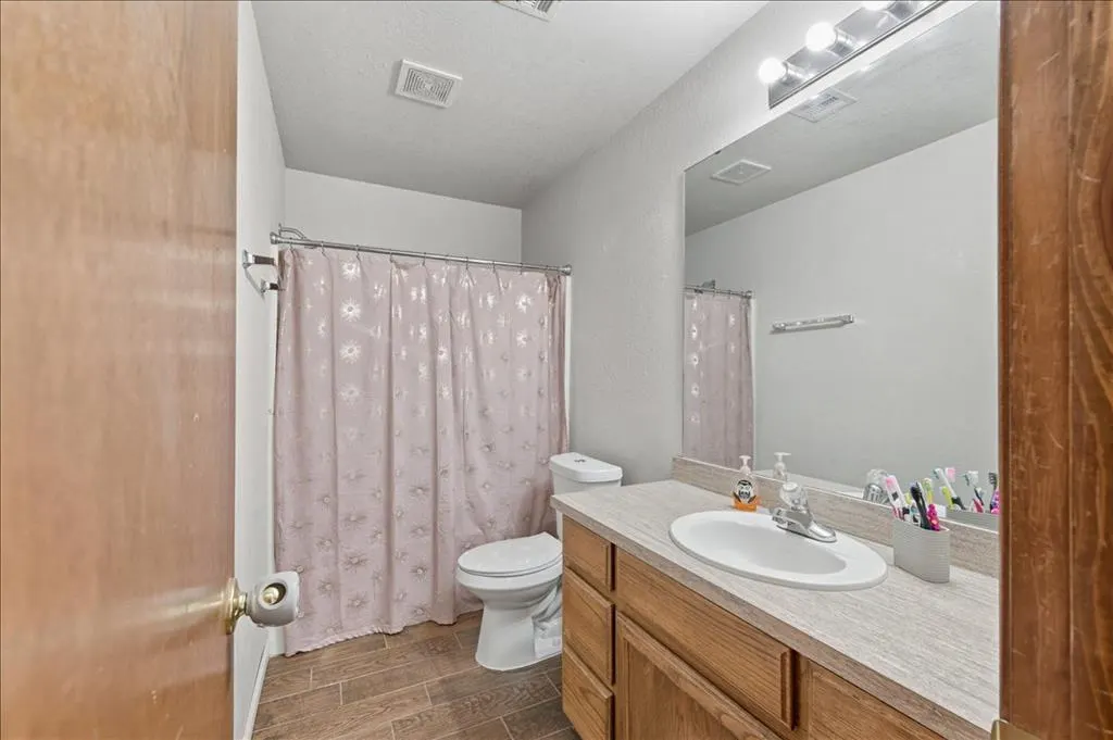 Photo 16 — 10304 Lighthouse Court, Oklahoma City, OK 73159