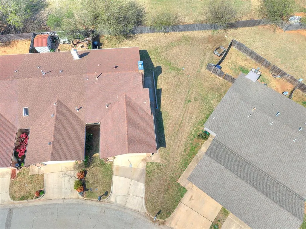 Photo 15 — 317 SW 92nd Street, Oklahoma City, OK 73139