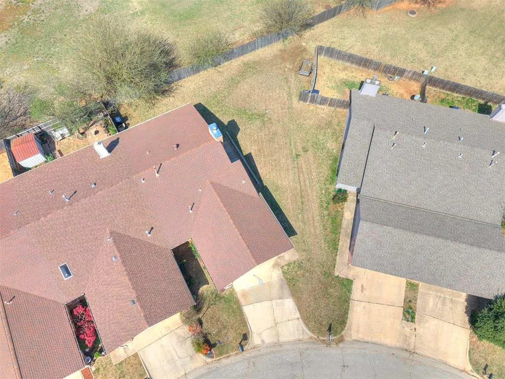 Photo 16 — 317 SW 92nd Street, Oklahoma City, OK 73139