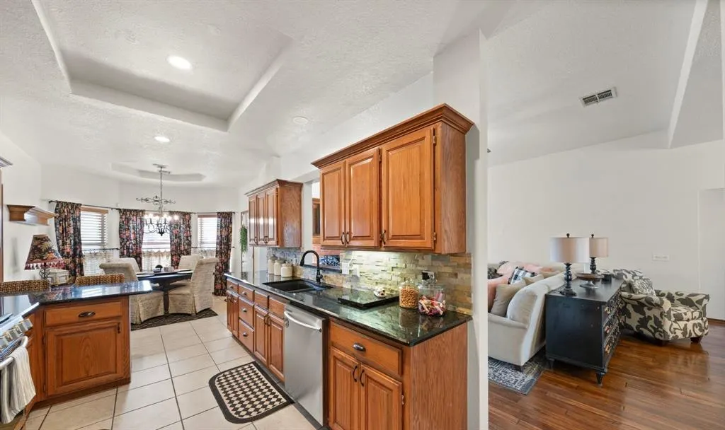 Photo 10 — 2624 NW 160th Street, Edmond, OK 73013