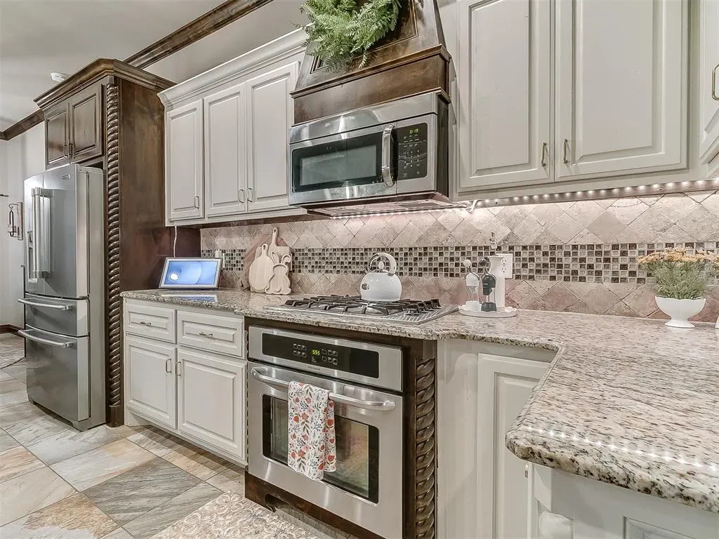 Photo 10 — 5808 Lindhurst Road, Edmond, OK 73034