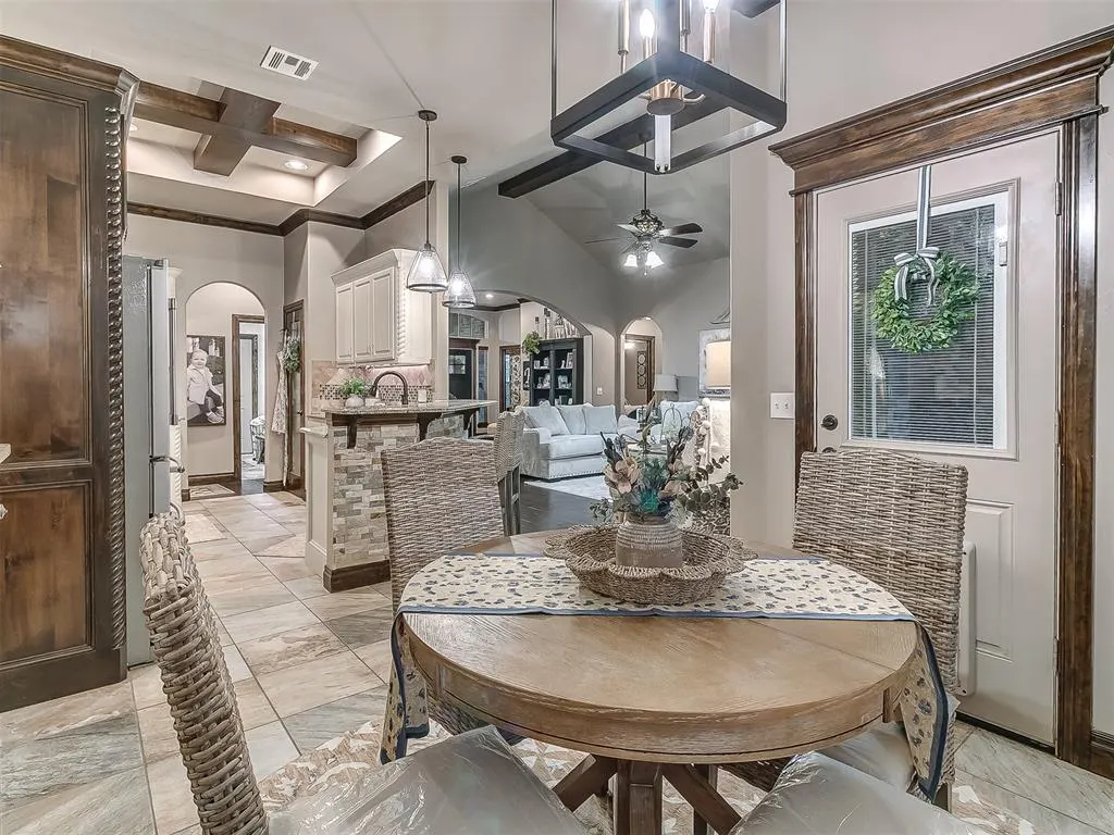 Photo 12 — 5808 Lindhurst Road, Edmond, OK 73034