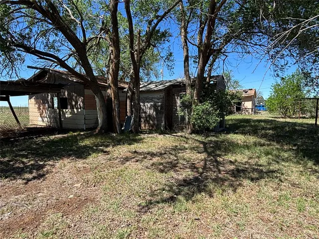 Photo 6 — 401 W Friendship Street, Mangum, OK 73554