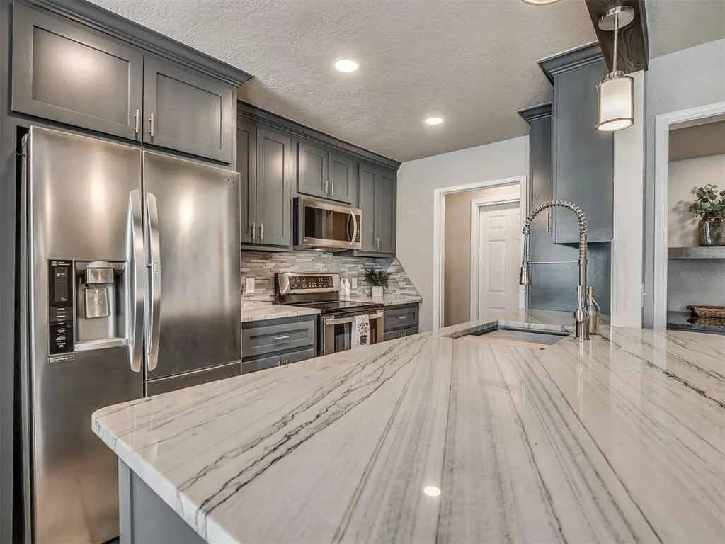 Photo 3 — 3108 SW 95th Street, Oklahoma City, OK 73159
