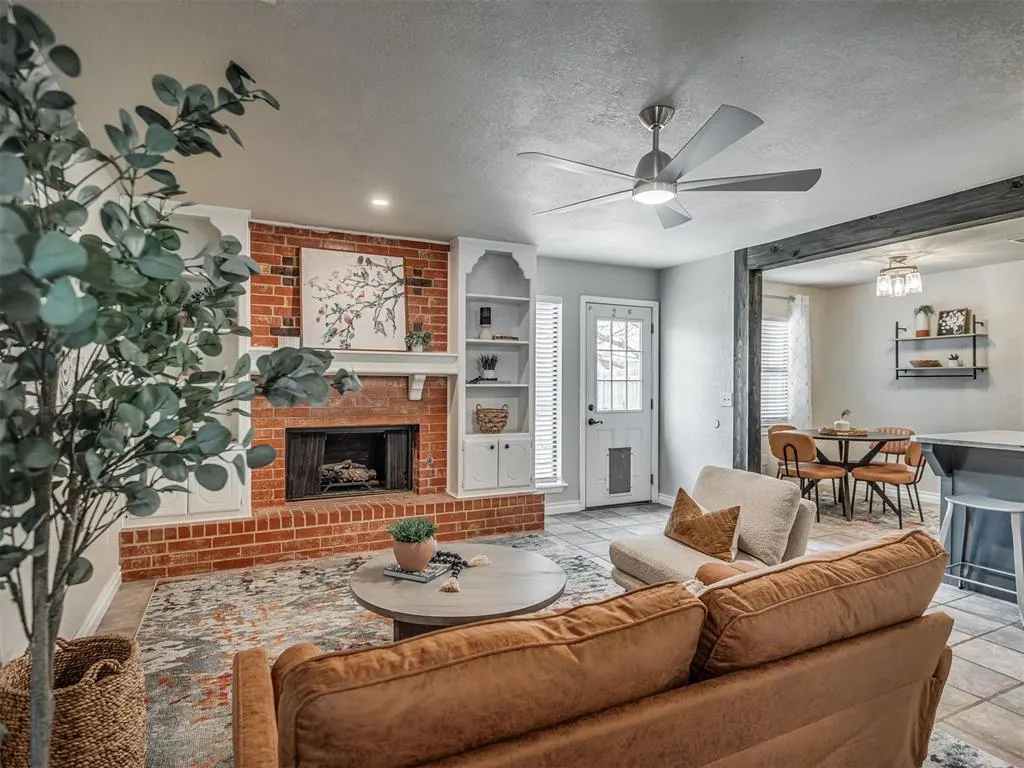 Photo 4 — 3108 SW 95th Street, Oklahoma City, OK 73159