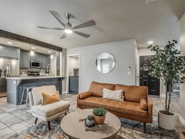 Photo 7 — 3108 SW 95th Street, Oklahoma City, OK 73159