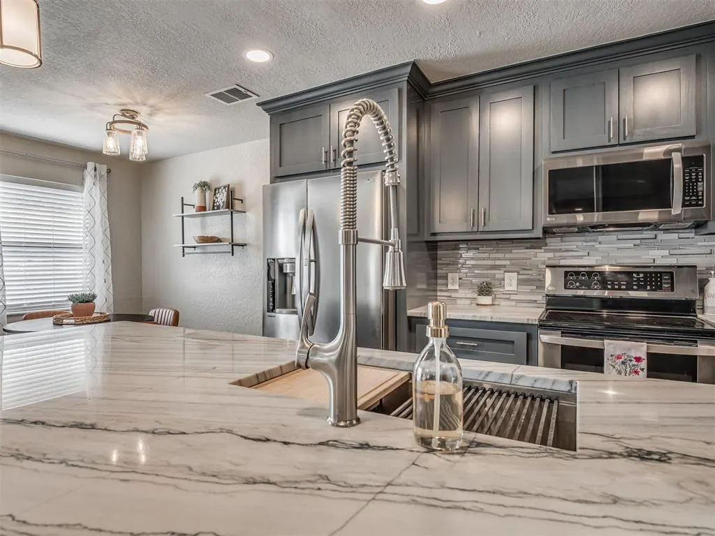 Photo 20 — 3108 SW 95th Street, Oklahoma City, OK 73159